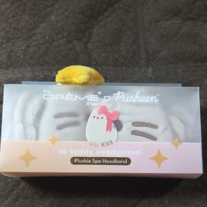 Pusheen Plushie Spa Headband with Yellow Star Accent